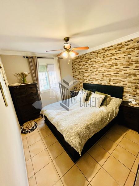 Foto db9765dd-d078-4440-9fda-1c026fa58ed3. Maison jumelée avec parking dans San García Algeciras