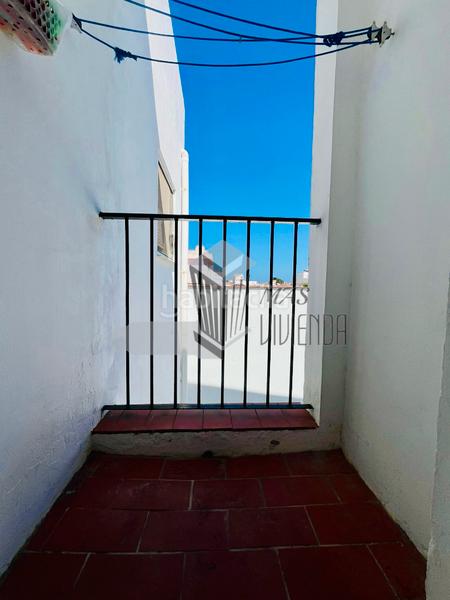 Foto 4c21c1d6-446f-458c-a408-552937db0908. Piso  en calle san jose en Huerta Fava-Santiago Línea de la Concepción (La)