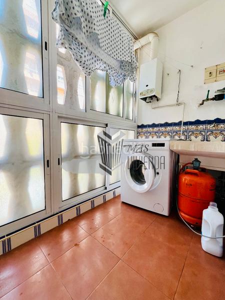 Foto 9d65250b-ae51-4e95-89a0-2ae37d0c3d27. Piso  en doña casilda en San Bernabé Algeciras