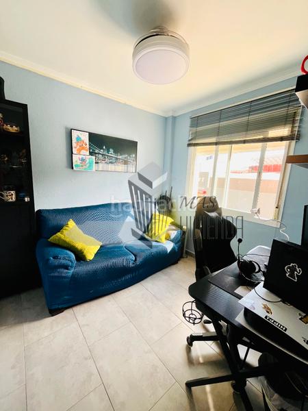 Foto 18e3c3ec-0b53-4b0f-86d7-cb36c9cc00bf. Pis amb aparcament a Los Pinos Algeciras