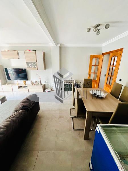 Foto 5ffad633-290b-48bc-9c63-e6141419b7b9. Pis amb aparcament a Los Pinos Algeciras