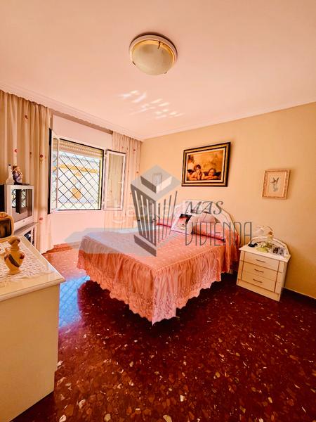 Foto c6762454-3899-4ff2-9877-491d66ef8656. Semi detached house in La Reconquista - El Rosario Algeciras