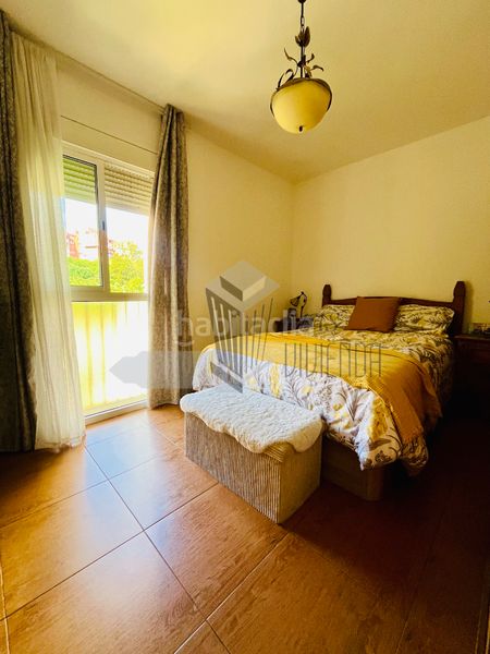 Foto 3e3aa1fc-c1c4-490c-adc6-84b463d38b9e. Pis a San Bernabé Algeciras