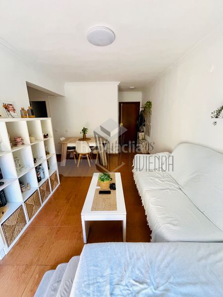 Foto aae90b98-ee88-4047-acb7-548d434e8d6f. Pis a San Bernabé Algeciras