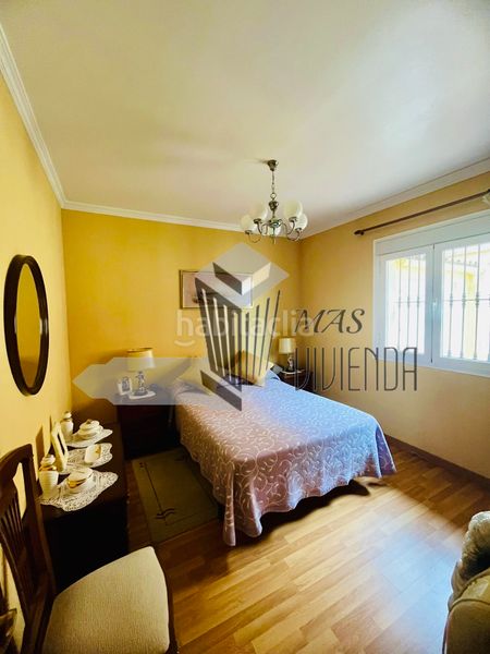 Foto 18a044e4-ccdd-4569-a485-af7bea02c2c8. Casa amb aparcament a La Granja - La Colina - Los Pastores Algeciras