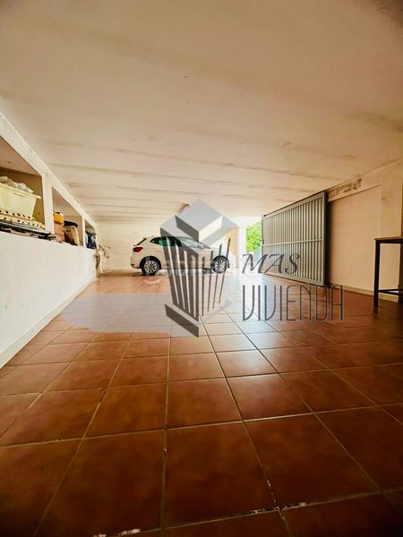 Foto 31e3fc47-6bab-4af3-b847-f9a9df94f007. Casa amb aparcament a La Granja - La Colina - Los Pastores Algeciras