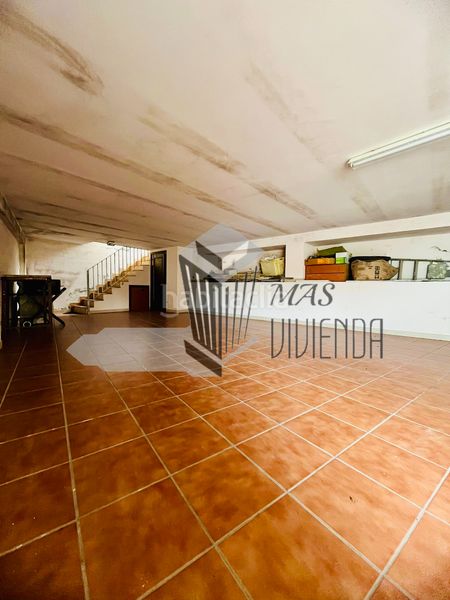 Foto 5ae13c34-fb30-4741-9b26-915fb9d3afd0. Casa amb aparcament a La Granja - La Colina - Los Pastores Algeciras