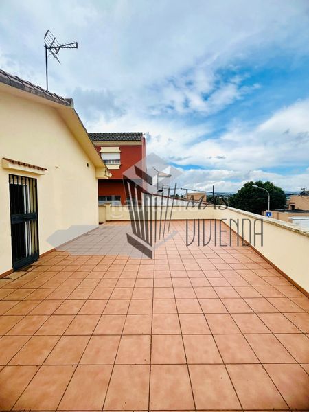 Foto a4d8c098-b8fe-4df9-9adb-5bd0eb3676c1. Casa amb aparcament a La Granja - La Colina - Los Pastores Algeciras