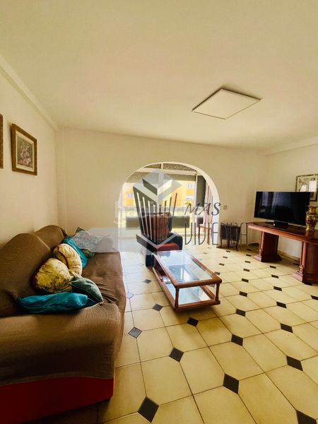 Foto 2ed4536f-f823-44ce-9363-383411ac3f1e. Pis a San Bernabé Algeciras