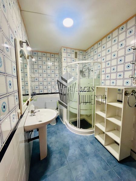 Foto 7bca10d8-925f-4126-9ca6-a006ee09c366. Pis a San Bernabé Algeciras