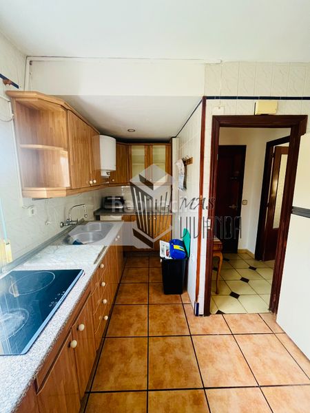 Foto 94312aad-f75e-4cd5-be62-bce795ae5375. Pis a San Bernabé Algeciras