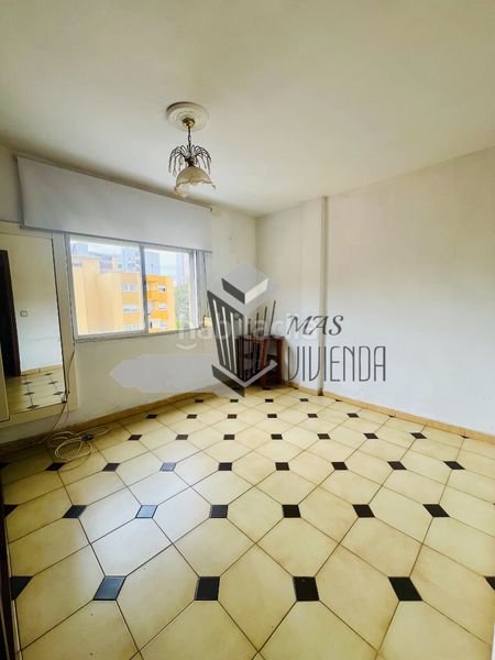 Foto 982aa095-9576-4d4c-8c9d-584b05c1465c. Pis a San Bernabé Algeciras