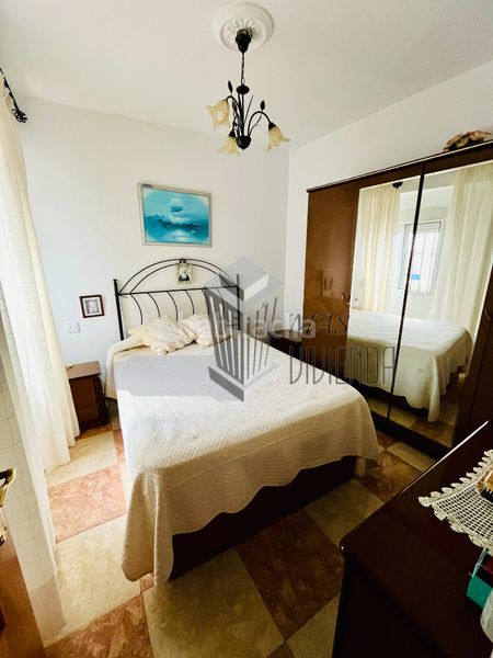 Foto ae034a6d-ab0c-4d22-ae26-3d9a9dfa34cf. Casa adossada a Casco Antiguo Algeciras