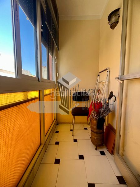 Foto 874a234a-9e1a-4b77-9d0a-3e38a63332ba. Pis o en venta - calle teniente miranda a Casco Antiguo Algeciras