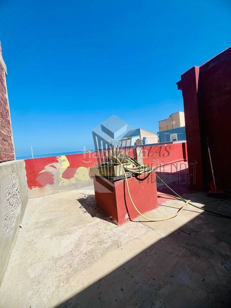 Foto 95299779-fe39-4d7e-a905-44d587769a07. Casa adossada a Santa Bárbara-Ciudad Deportiva Línea de la Concepción (La)
