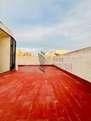 Casa  Calle cáceres. Casa en la línea de la concepción