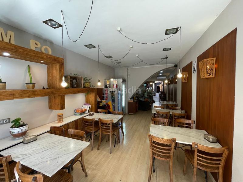 Foto 6021194a-15d8-4d06-920e-20d8279eca2f. Location local commercial dans Joan Prim Granollers