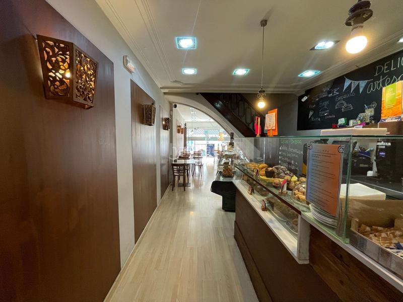 Foto f410250b-f615-424b-b502-897ecccd4edc. Location local commercial dans Joan Prim Granollers