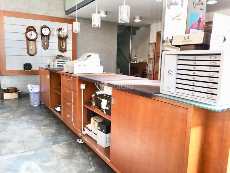 Foto 80c660a5-284e-4a5e-9aaf-78b0207c1c9b. Alquiler local comercial en Centre Granollers