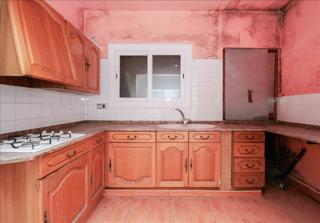 Pis  Carrer carrer d'anselm clav. Oportunidad en san t feliu de codines! piso amplio de 117 m2