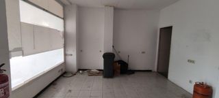 Local Comercial  Carrer carrer de l'enginyer. Oportunidad en granollers!