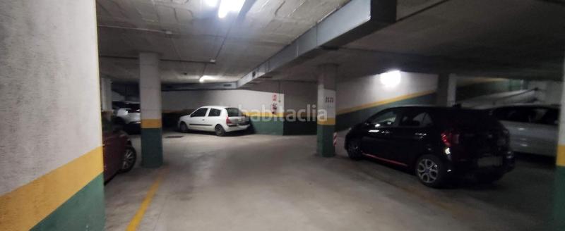 Foto 95382fc4-3889-49bd-bf5e-29b6495a40c5. Autoparkplatz in Font Verda Granollers