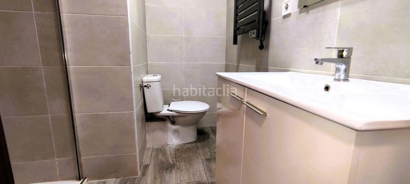 Foto c70fe24f-d5d7-499b-8789-9663cecafc4c. Pis a Sota el cami ral Granollers