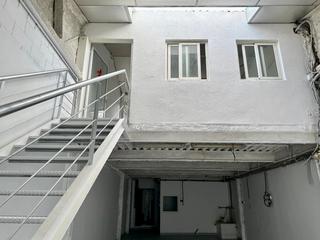 Rent Industrial building  Avenida sant julia. Nave reformada en alquiler