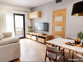 Planta baixa a Santa Eullia de Ronana. Planta baja con parking y trastero en santa eullia de ronana