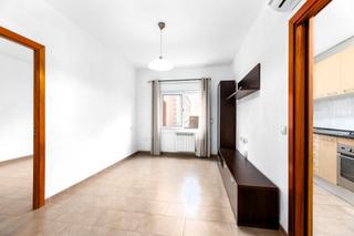 Pis  Avenida de francesc macià. Piso reformado en la zona sant miqueltres torres