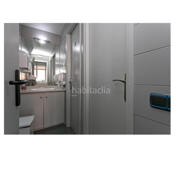 Foto 3b939460-739a-4122-a9c8-cd8c0c51fb81. Alquiler local comercial local en alquiler en perfecto estado en Granollers