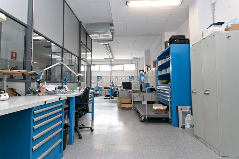 Foto 7563982d-4f40-4e6f-96c7-e32d6812ba26. Alquiler local comercial local en alquiler en perfecto estado en Granollers