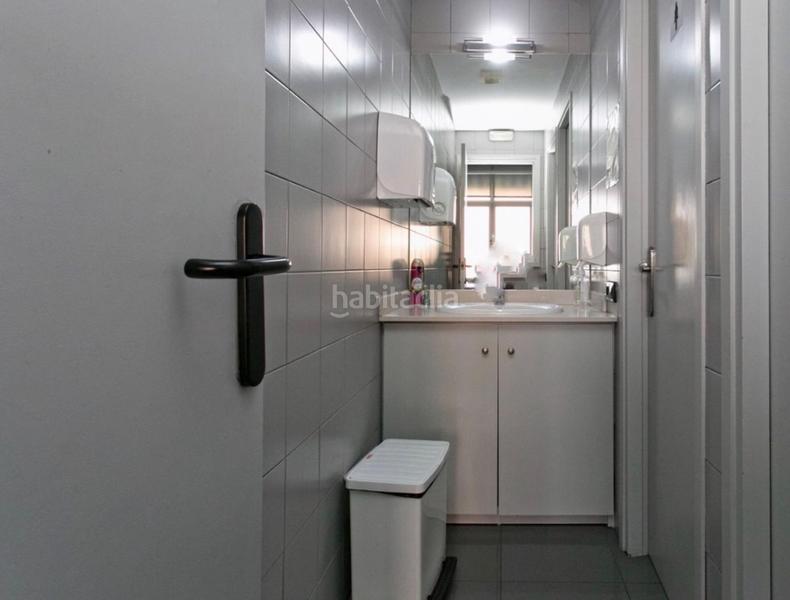 Foto f59594c7-67e5-45be-8460-ecd9373a7ff5. Location local commercial dans Font Verda Granollers