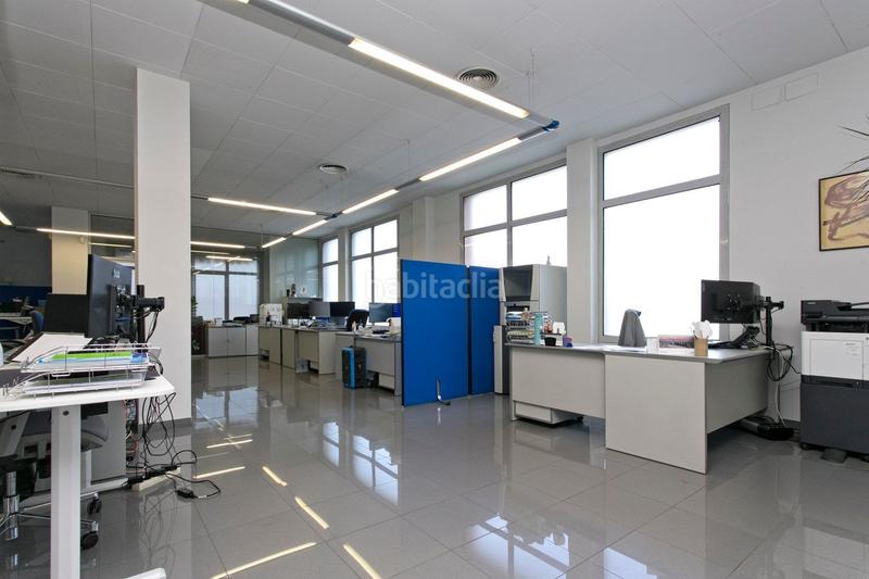 Foto 3db24303-2e08-4678-a857-6cbe1b6e7f5c. Rent business premise in Font Verda Granollers