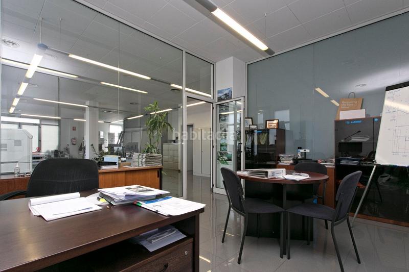 Foto 5081ad9b-ef4b-406d-9714-fa46bcf84b20. Rent business premise in Font Verda Granollers