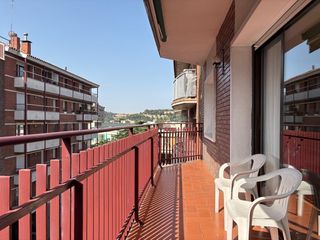 Pis a Carrer mare de deu de nuria 20. Piso c�ntrico en granollers institutos