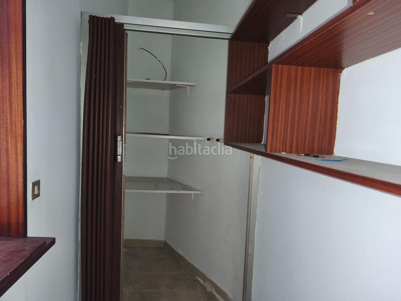 Foto 0d496e85-a5d9-4b84-bb02-67ebcd2c2896. Local comercial a Roca del Vallès (La)