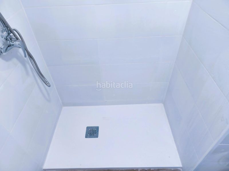 Foto 59b499f6-3f17-4f34-98e6-50c1ba77035c. Local comercial a Sota el cami ral Granollers