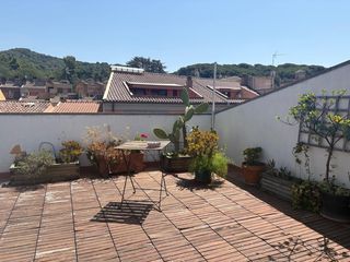 Casa en Carrer carrer cal�bria 79. Casa con licencia turistica