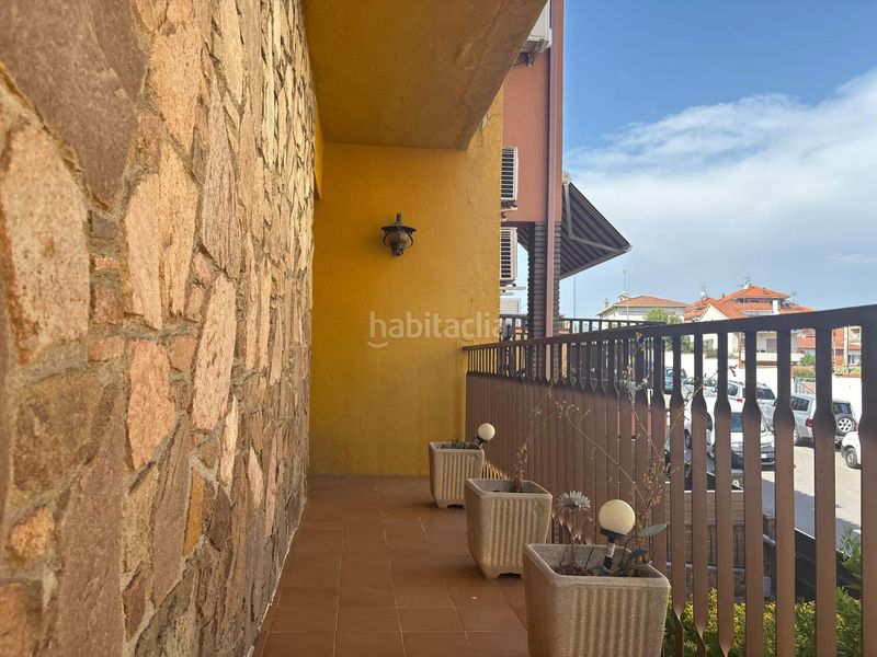 Foto 13f180dd-02a8-42de-8716-e34452151492. Casa adossada amb calefacció aparcament a Sant Celoni