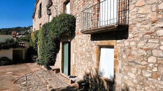 Country house in Bigues i Riells del Fai. Una masía con historia, alma y un futuro por escribir!!!