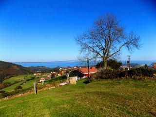 Terrain résidentiel à Pravia. Parcela urbanizable con vistas al mar en somado , pravia, asturi
