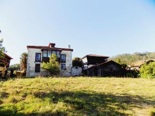 Masia a Pravia. Casa de pueblo en pravia, asturias