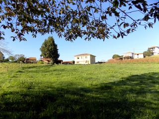 Masia a Pravia. Casa de pueblo en inclán, pravia