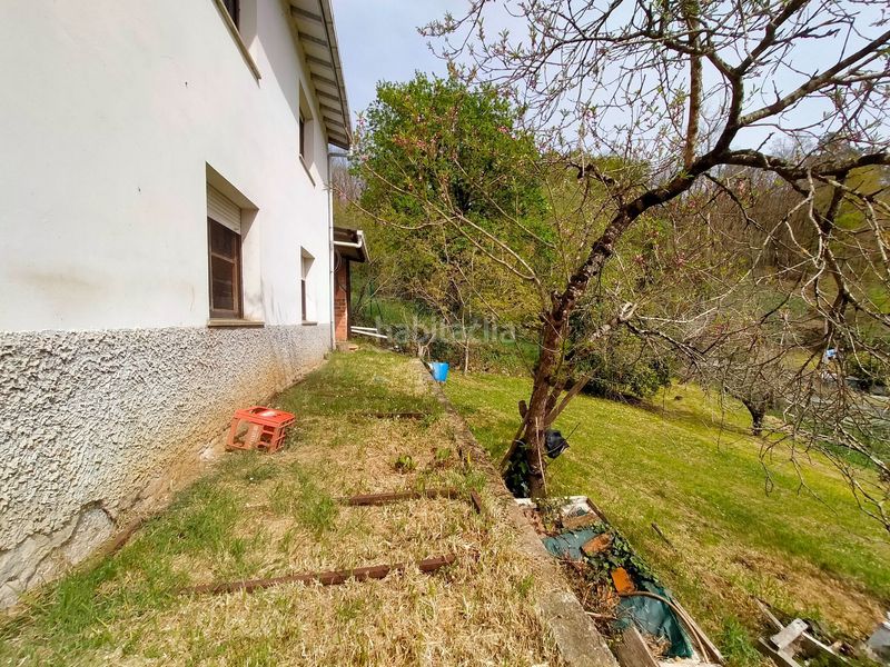 Foto 19ca8018-2400-4e81-8cc0-f9c230921638. Terreny residencial a Candamo