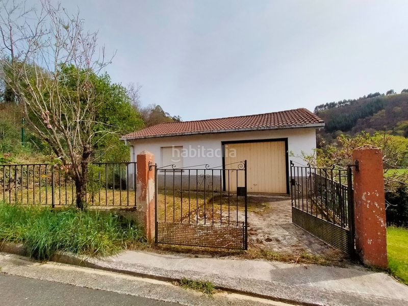 Foto 41fdbb88-c077-40cd-868b-f07f1e063bc1. Terreny residencial a Candamo
