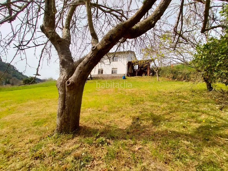 Foto 606a13af-9fdb-4772-9fca-2b33ee89b5e5. Terreny residencial a Candamo
