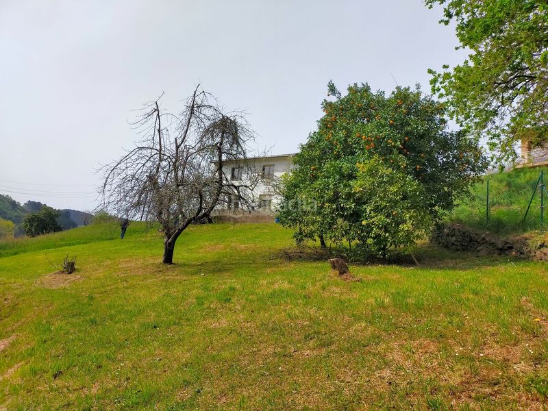Foto 64a8c5ce-047f-4989-89d3-44347de3b358. Terreny residencial a Candamo