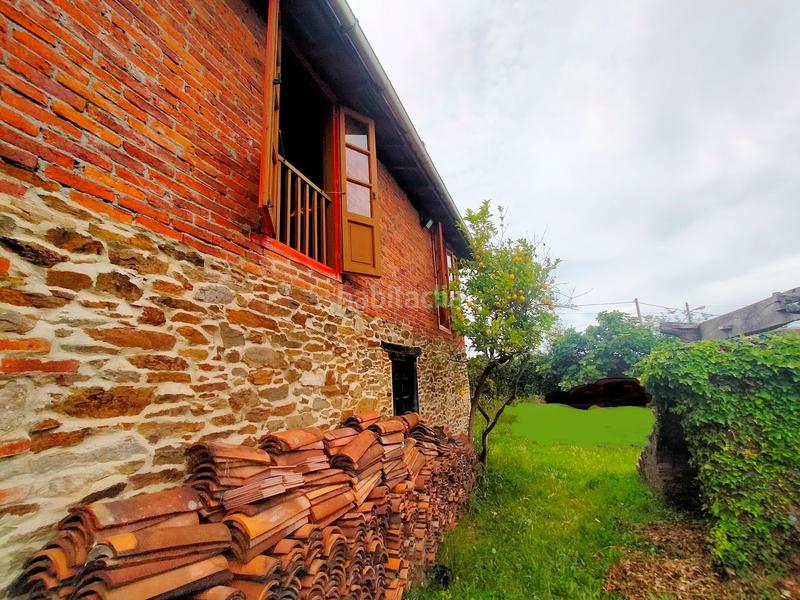 Foto 07e91bc7-9125-4f75-b471-28ed85164592. Masia a Pravia