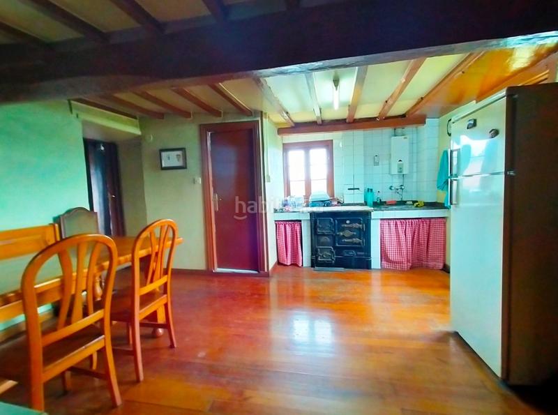 Foto 0acf1a08-aed2-4962-834a-9b5e5949ced8. Masia a Pravia